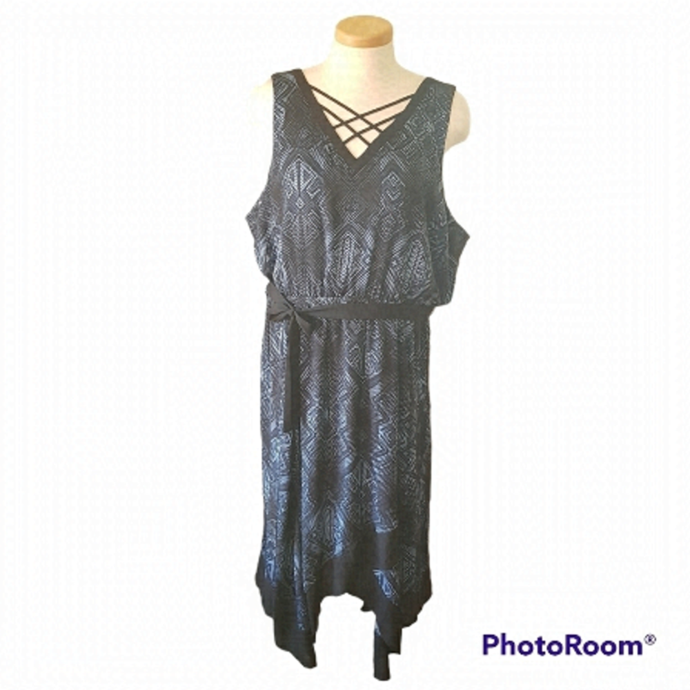 𝅺Penningtons Handkerchief Hem Maxi Dress With Pockets